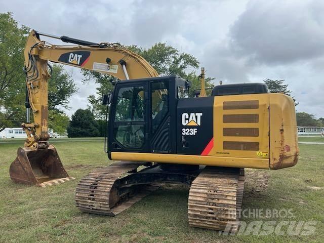 2017 CAT 323 FL Raupenbagger