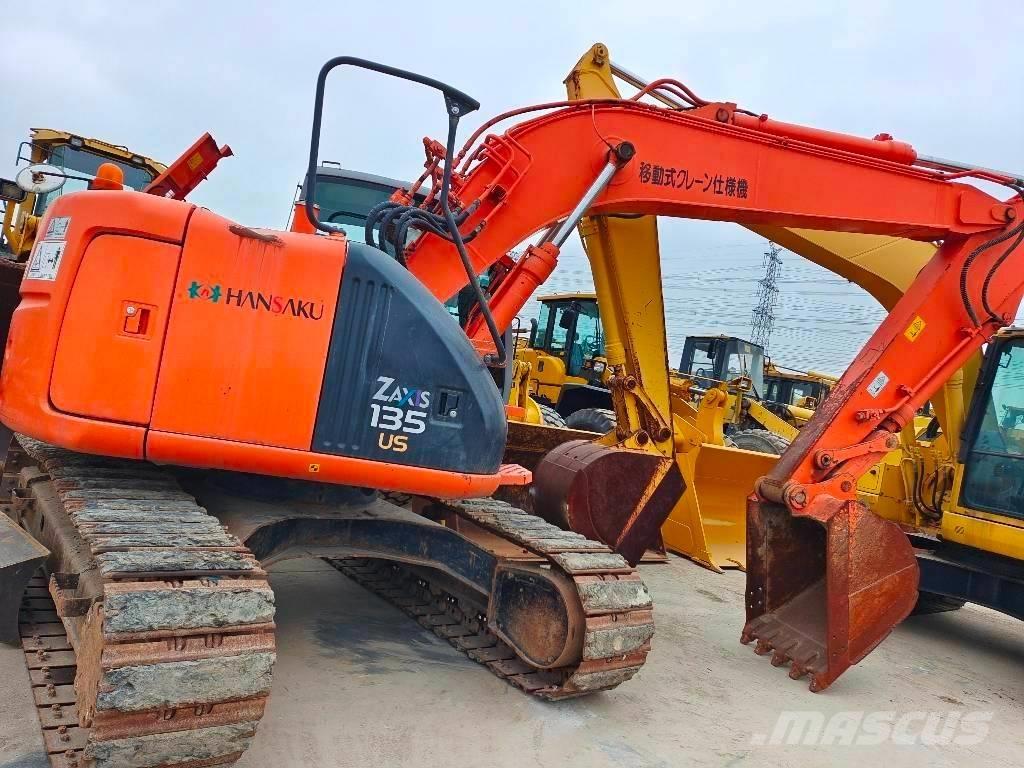 Hitachi ZX 135 US Raupenbagger