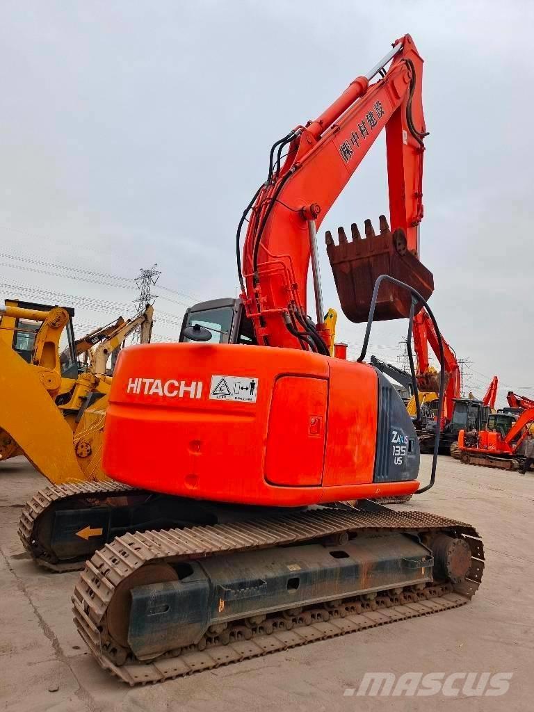 Hitachi ZX 135 US Raupenbagger
