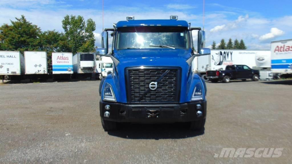 Volvo VNX 300 Andere Fahrzeuge