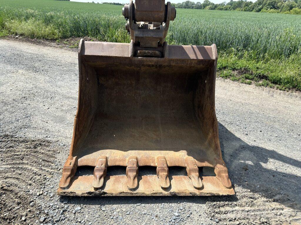 Volvo EC220EL Raupenbagger