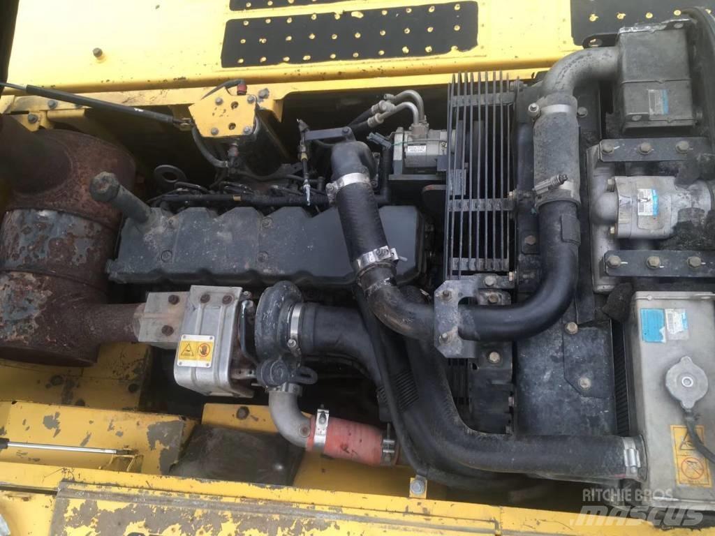 Komatsu PC 220-8 Raupenbagger