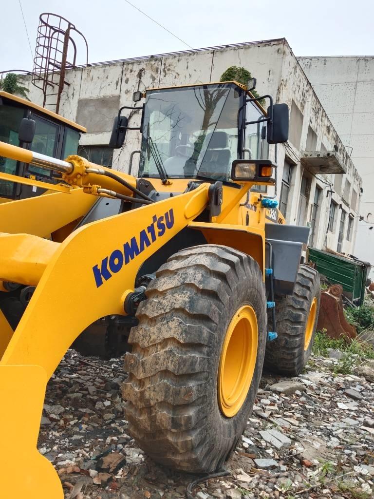 Komatsu WA 320 Radlader