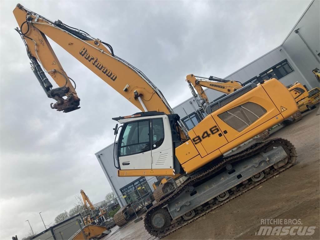 Liebherr R946 Raupenbagger