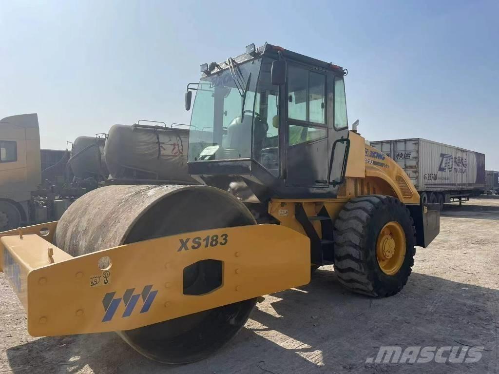 XCMG XS 183 Walzenzüge