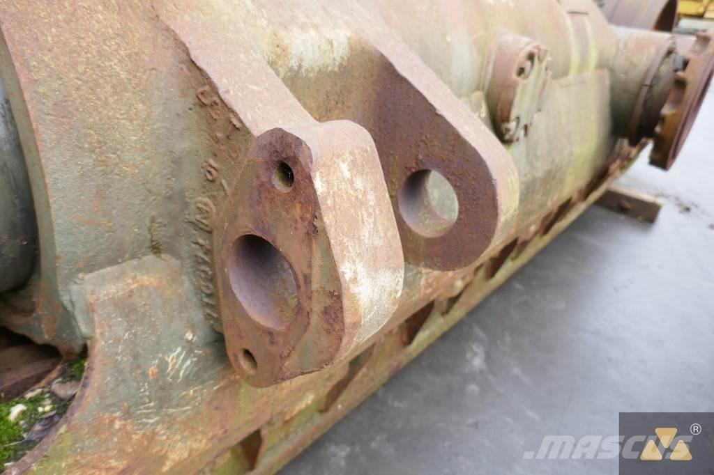 CAT 9W-0558 Reifen