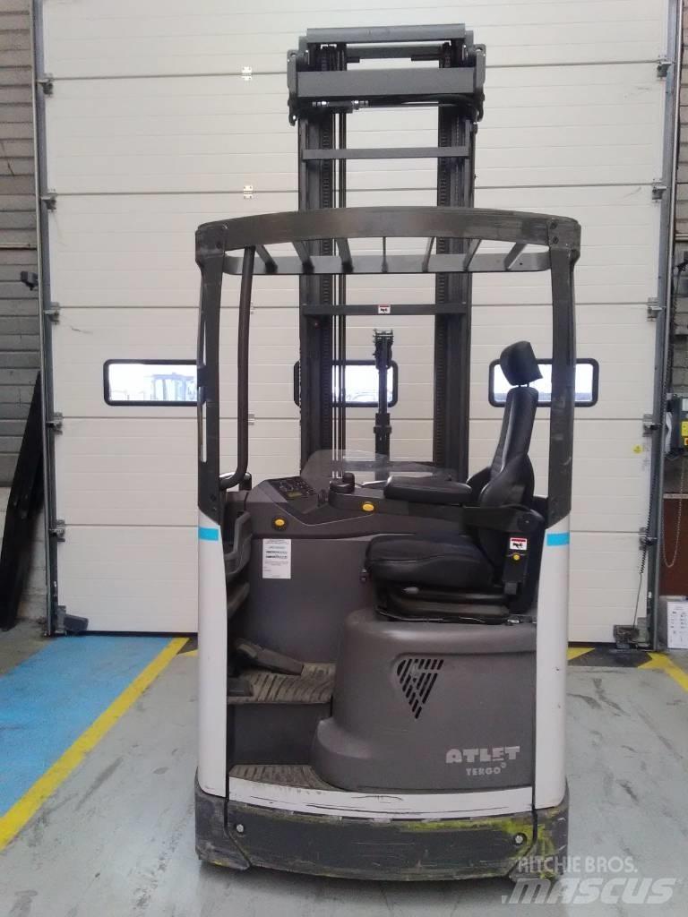 UniCarriers UMS160 Schubmaststapler
