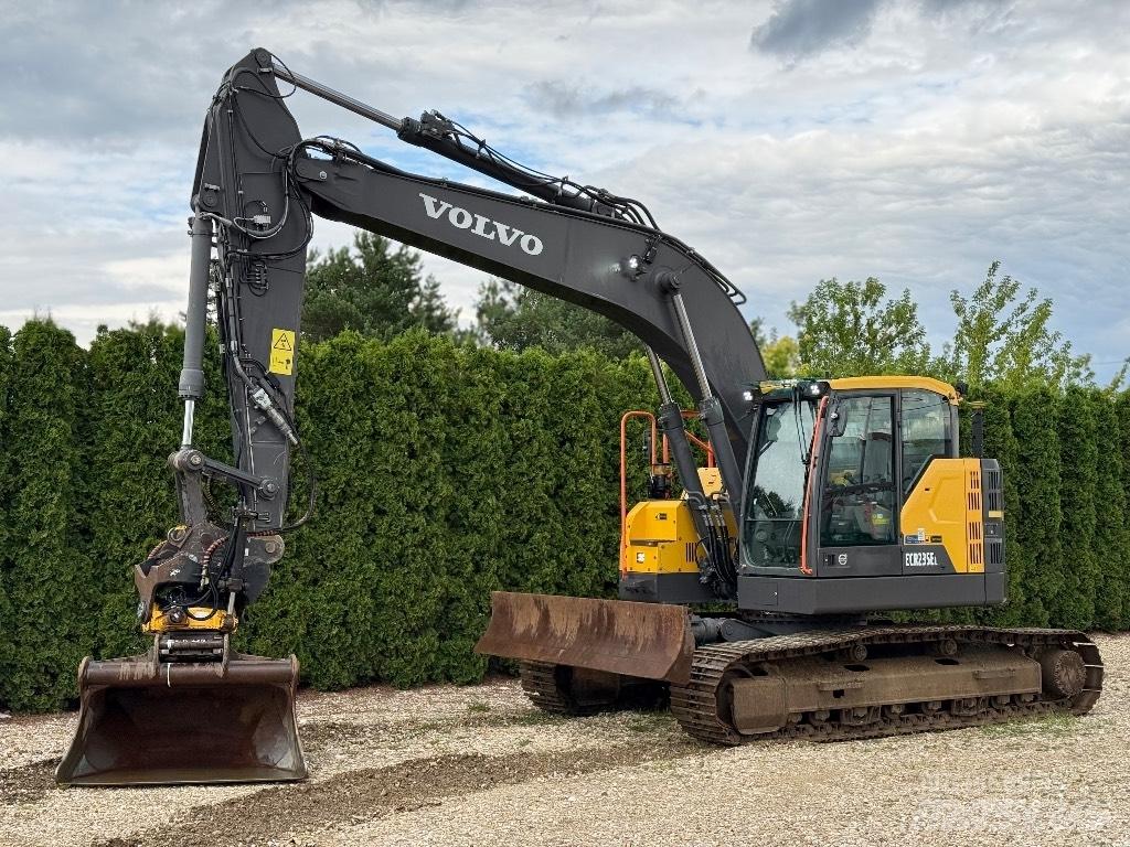 Volvo ECR 235 EL Raupenbagger