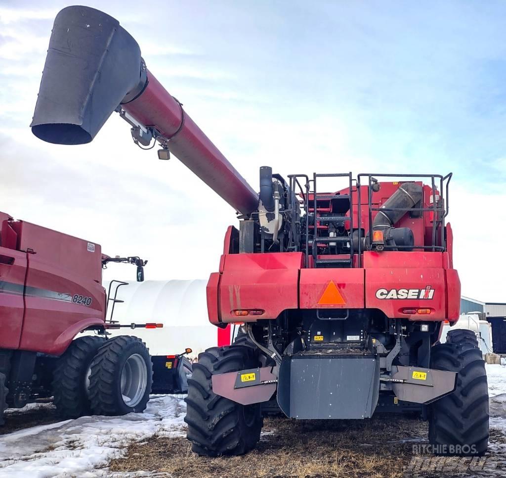 CASE 8230 Mähdrescher