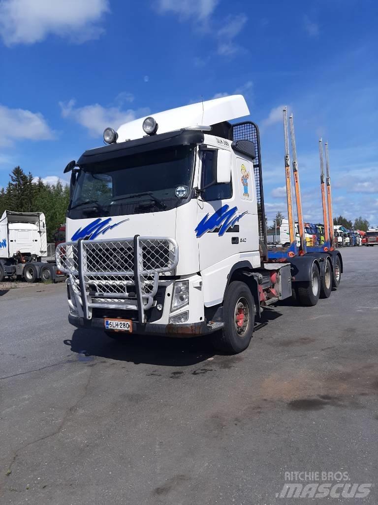Volvo FH 13 Holzfahrzeuge
