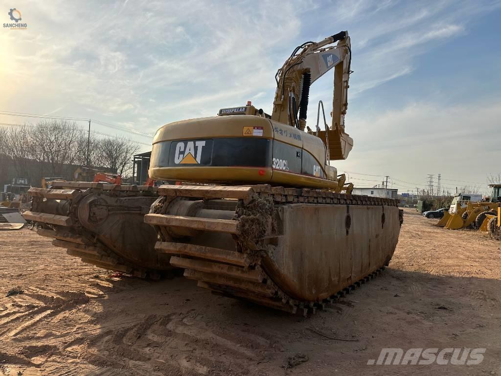 CAT 320CL Amphibienbagger
