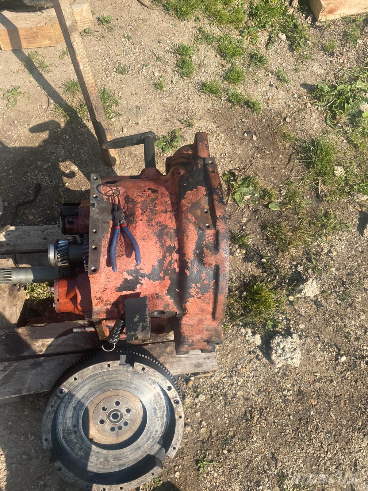 Zetor CRYSTAL Forsttraktoren