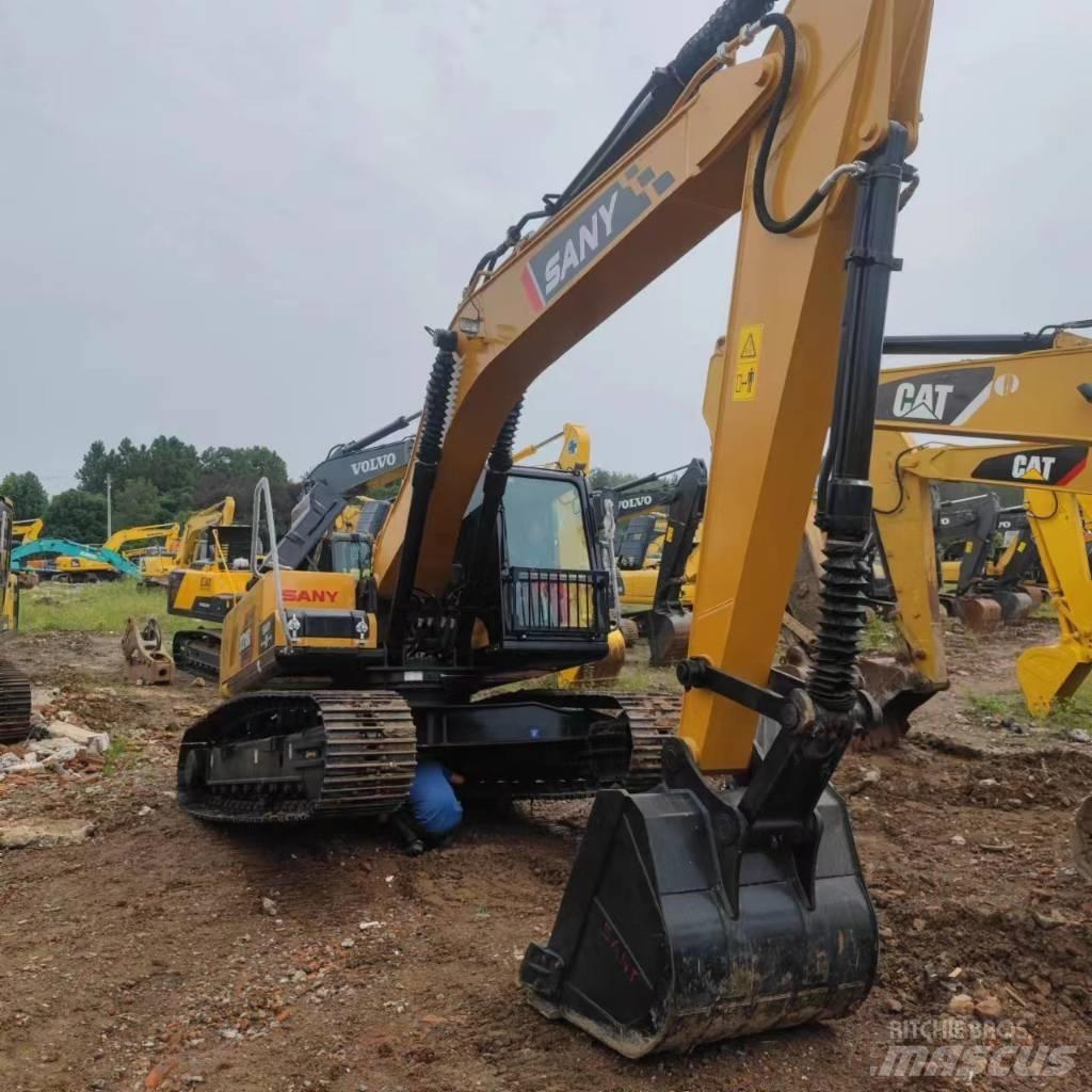 Sany SY 215 C Raupenbagger