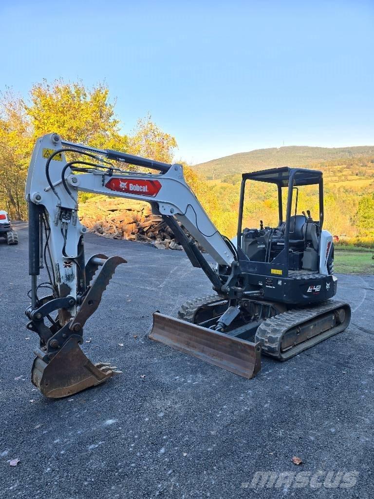 Bobcat E42 Minibagger < 7t