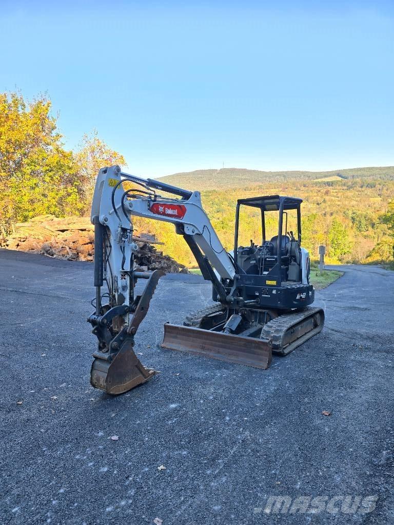 Bobcat E42 Minibagger < 7t