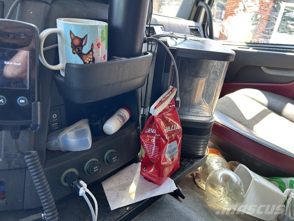 Volvo FMX 510 Abrollkipper