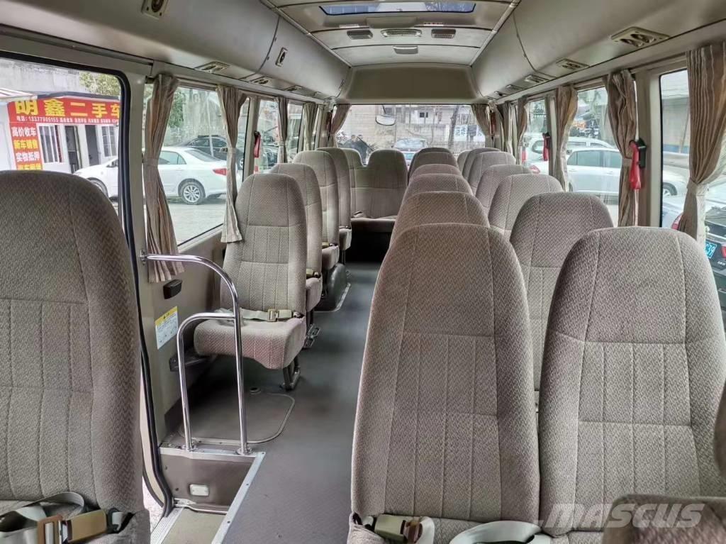 Toyota Coaster Bus Minibusse