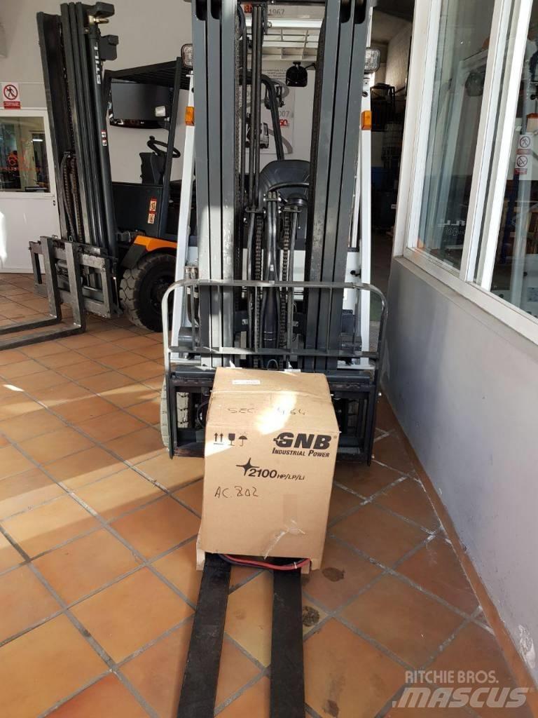 Nissan AG1N1L16Q Elektro Stapler