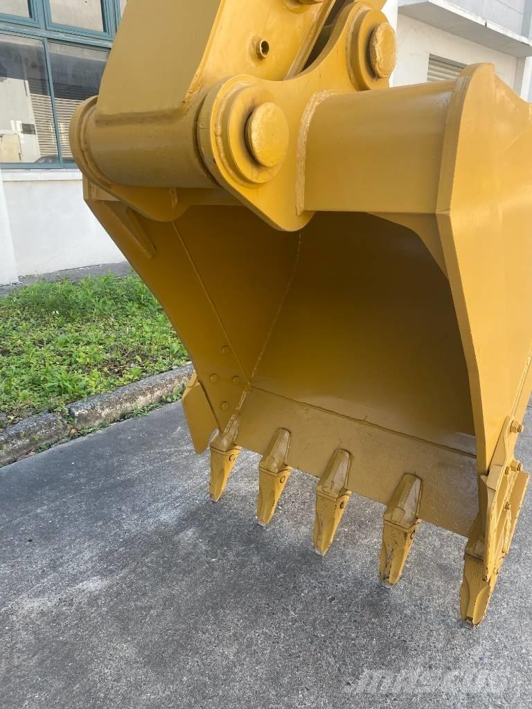 CAT 320 GC Raupenbagger