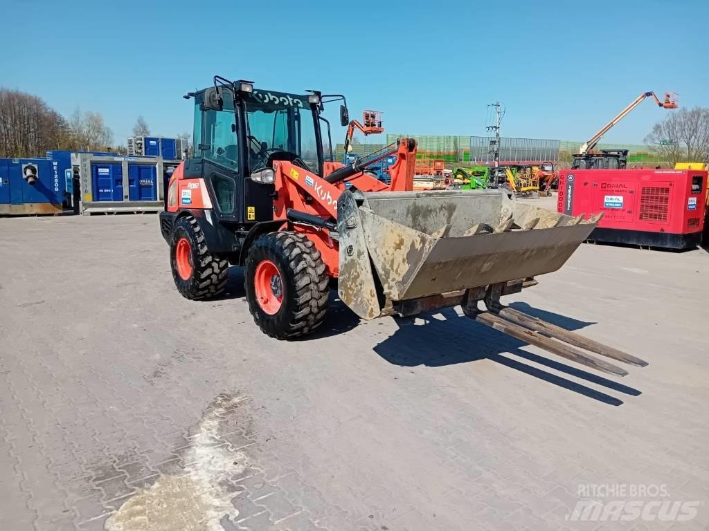 Kubota R 082 Radlader
