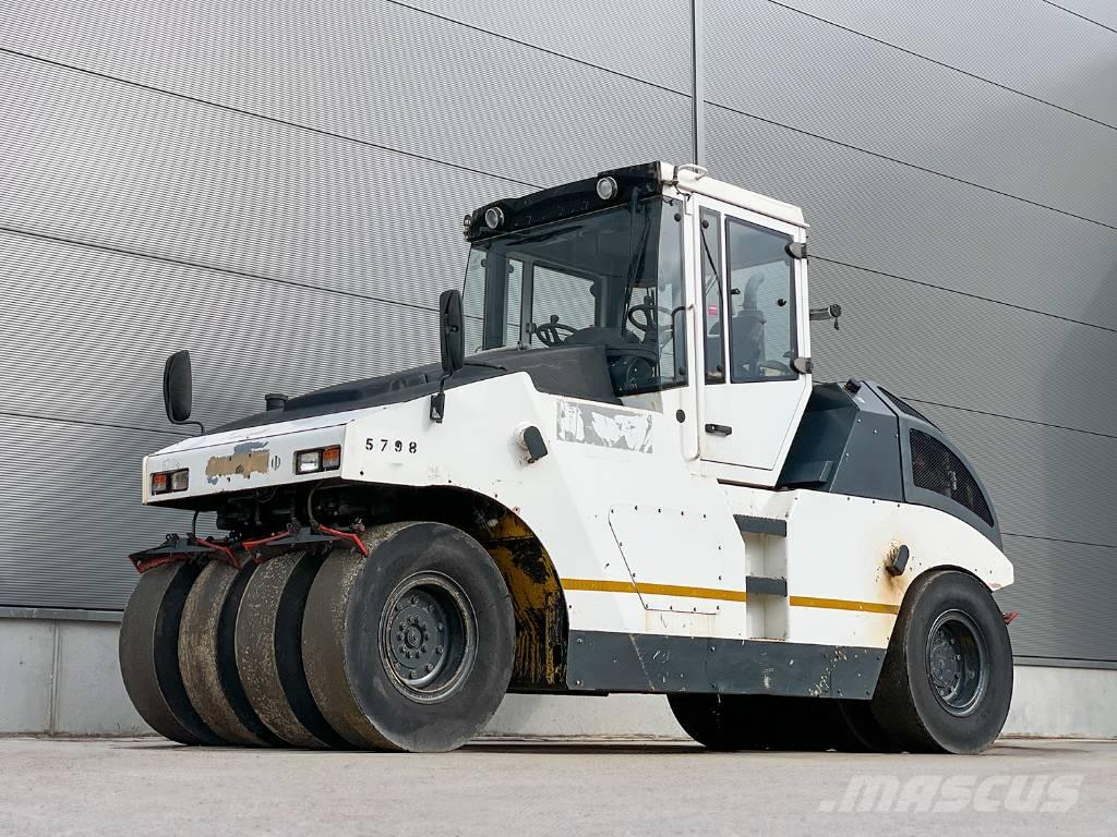 Bomag BW 24 RH Gummiradwalzen