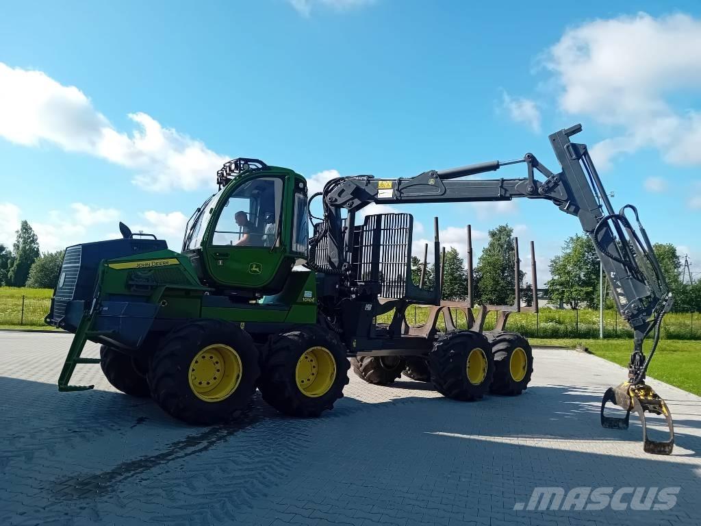 John Deere 1010G Forwarder