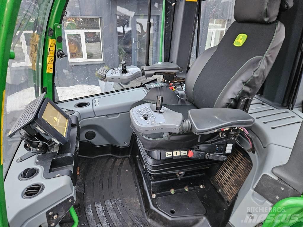 John Deere 1510 E Forwarder