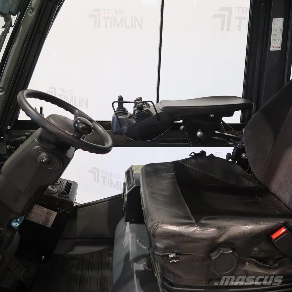 Toyota 52-8FDJF35 Diesel Stapler