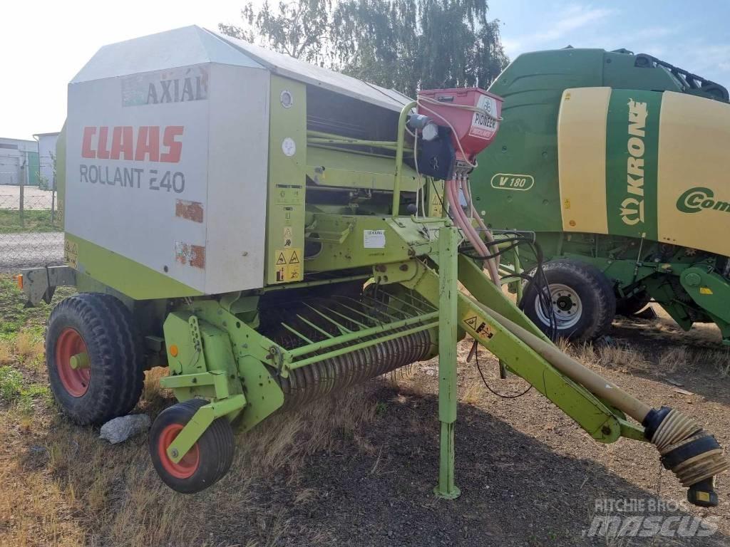 CLAAS Rollant 240 Rundballenpressen