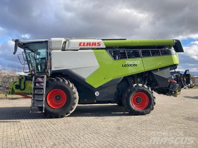 CLAAS LEXION 7500 Mähdrescher