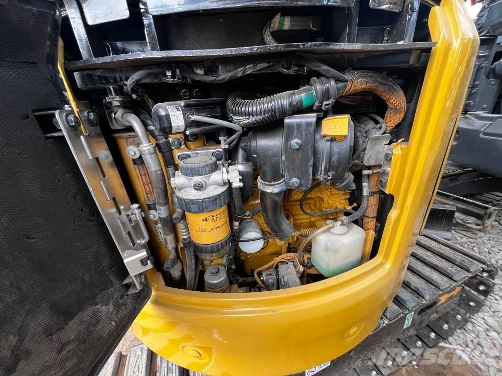 CAT 302 CR Minibagger < 7t