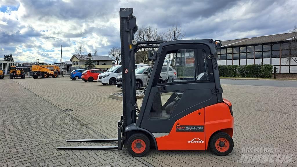 Linde H16D Diesel Stapler
