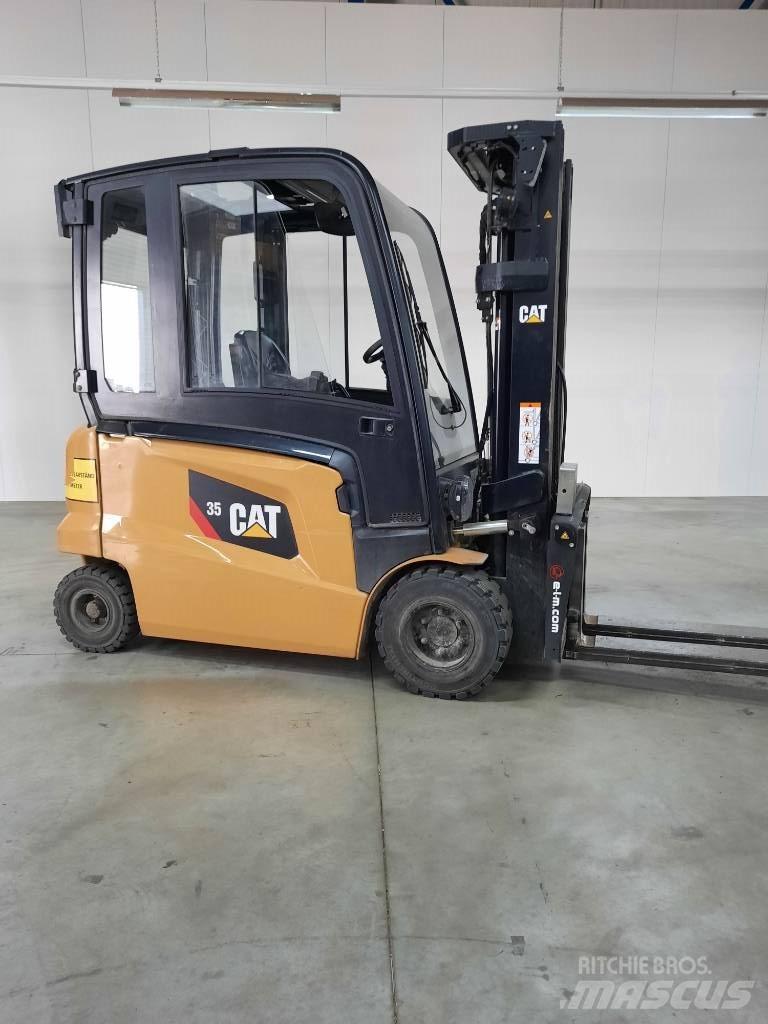 CAT EP35N Elektro Stapler