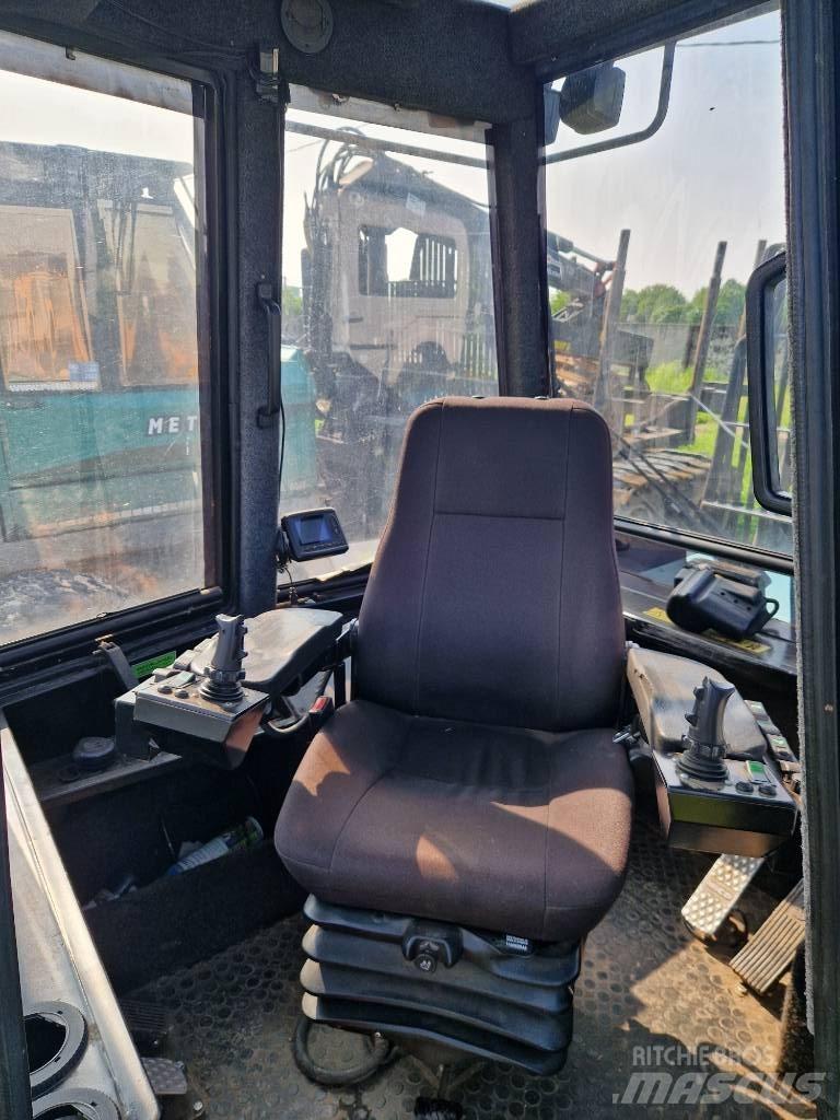Metsis 208F Forwarder
