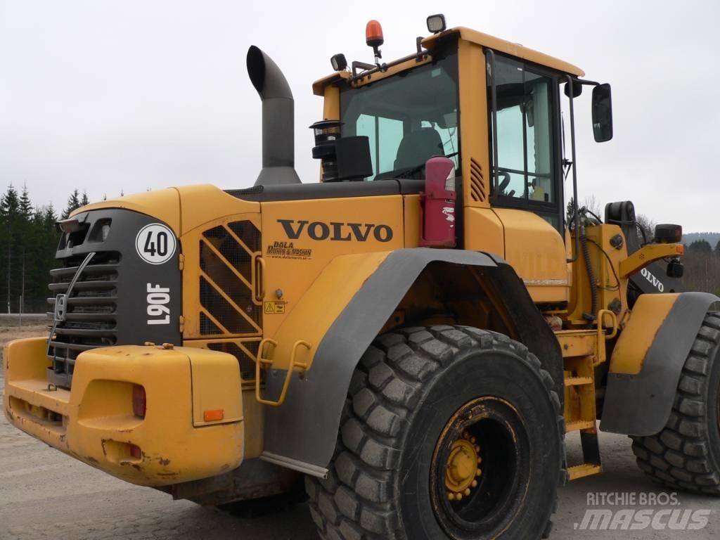 Volvo L 90 F Radlader