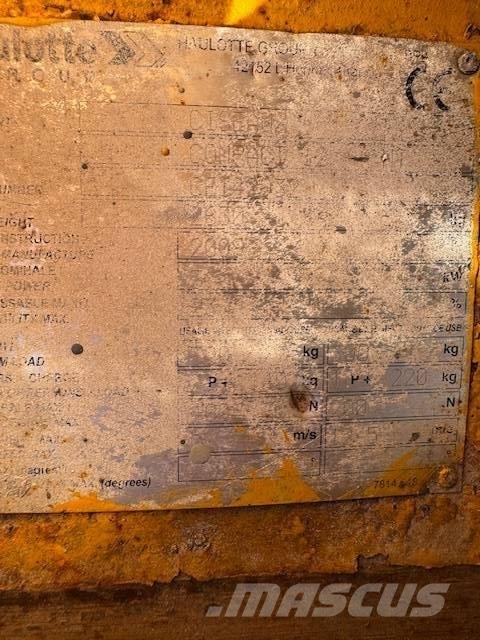 Haulotte Compact 12 Scheren-Arbeitsbühnen