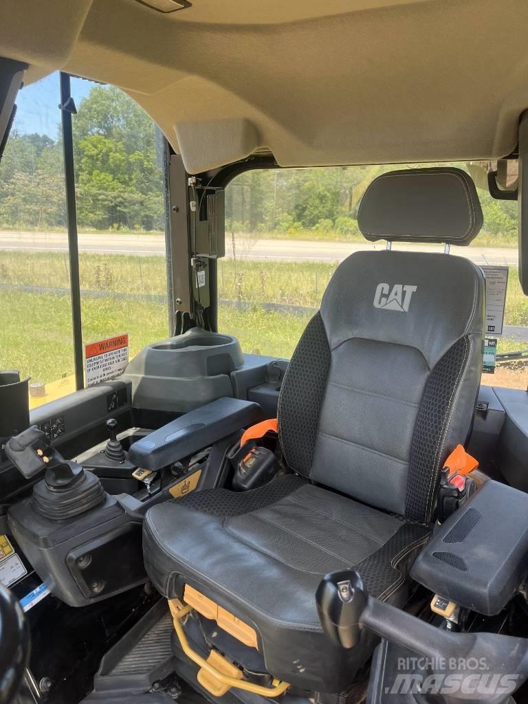 CAT D 6 LGP Bulldozer