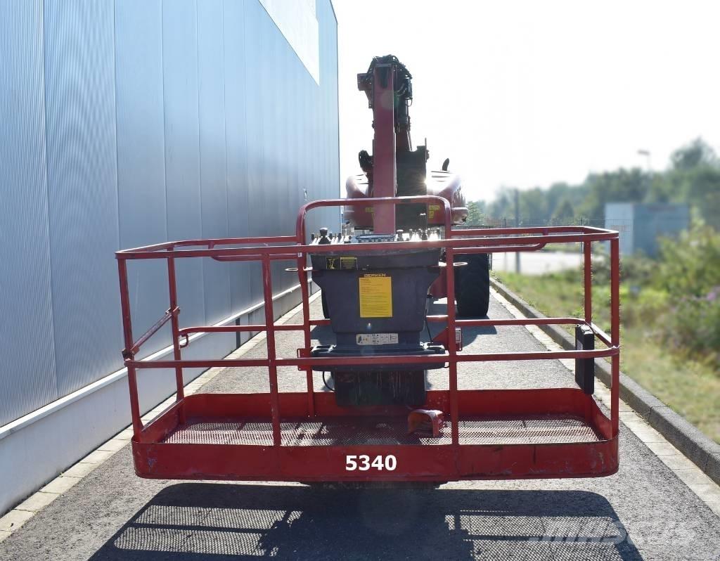 JLG 1250 AJP Gelenkteleskoparbeitsbühnen