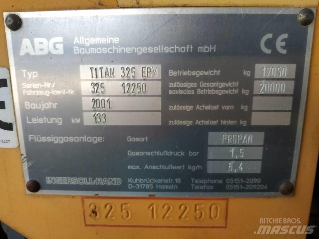 ABG Titan 325 EPM Strassenfertiger