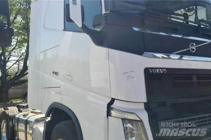Volvo FH 440 Andere Fahrzeuge
