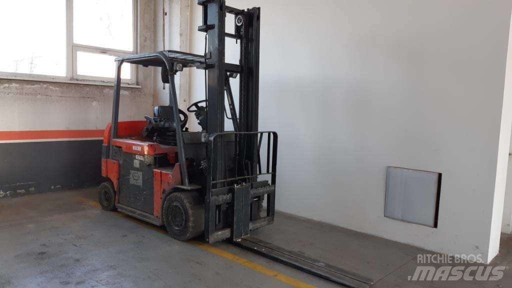 Toyota 7FBMF35 Elektro Stapler
