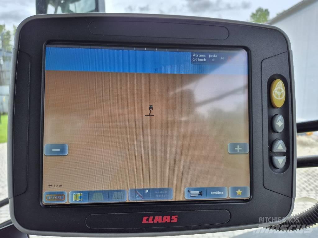 CLAAS Axion 850 Traktoren