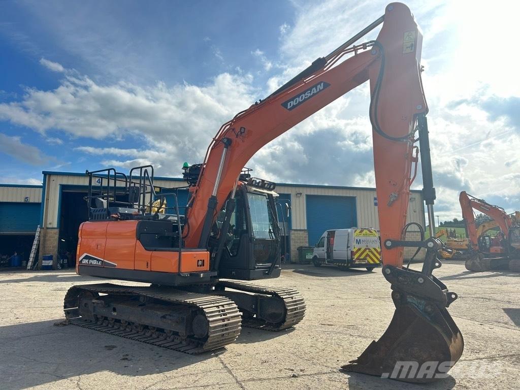 Doosan DX140 LC-7 Raupenbagger