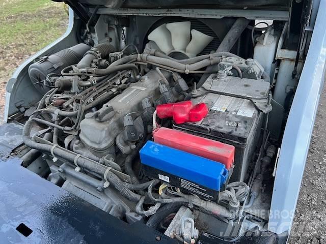 Nissan PF 50 Andere Gabelstapler