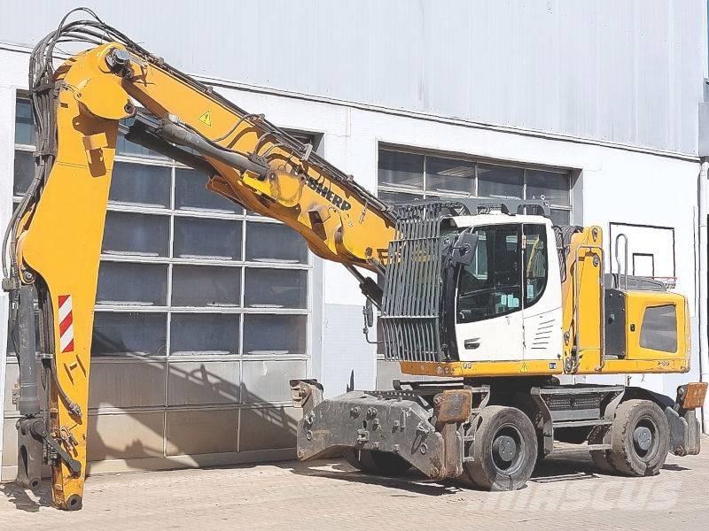 Liebherr LH 24 Materialumschlag