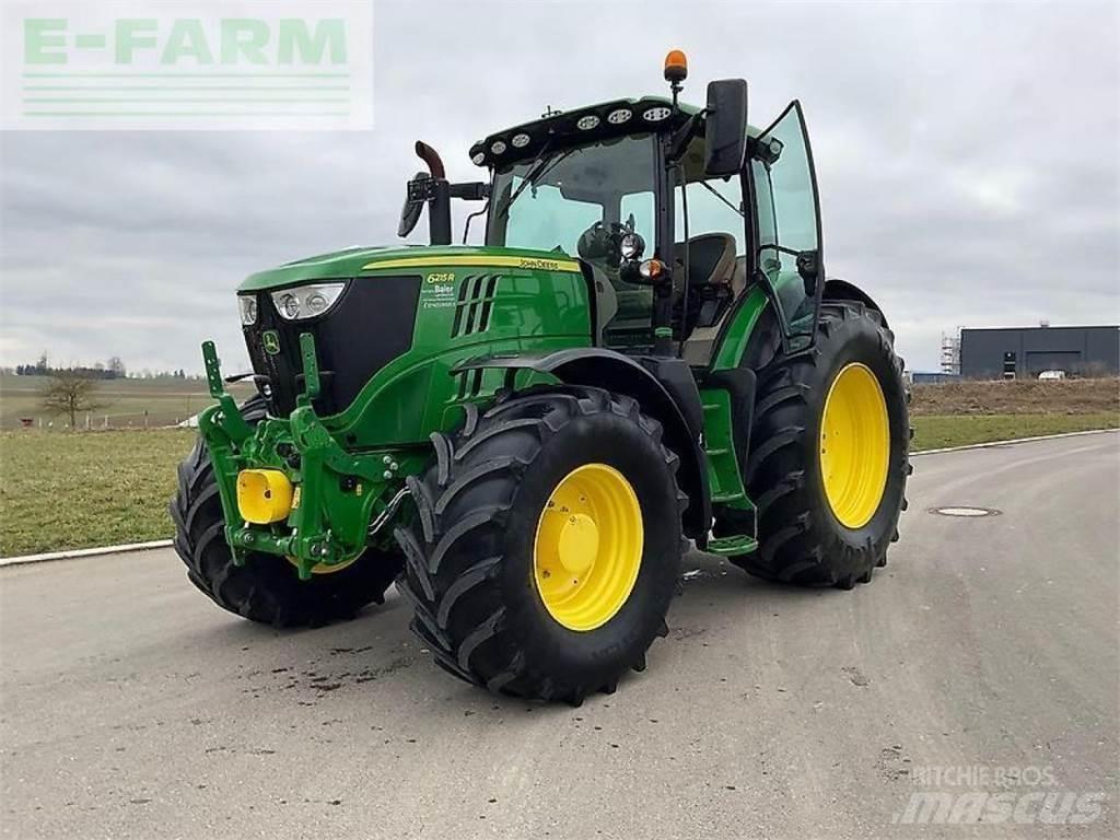 John Deere 6215 r Traktoren