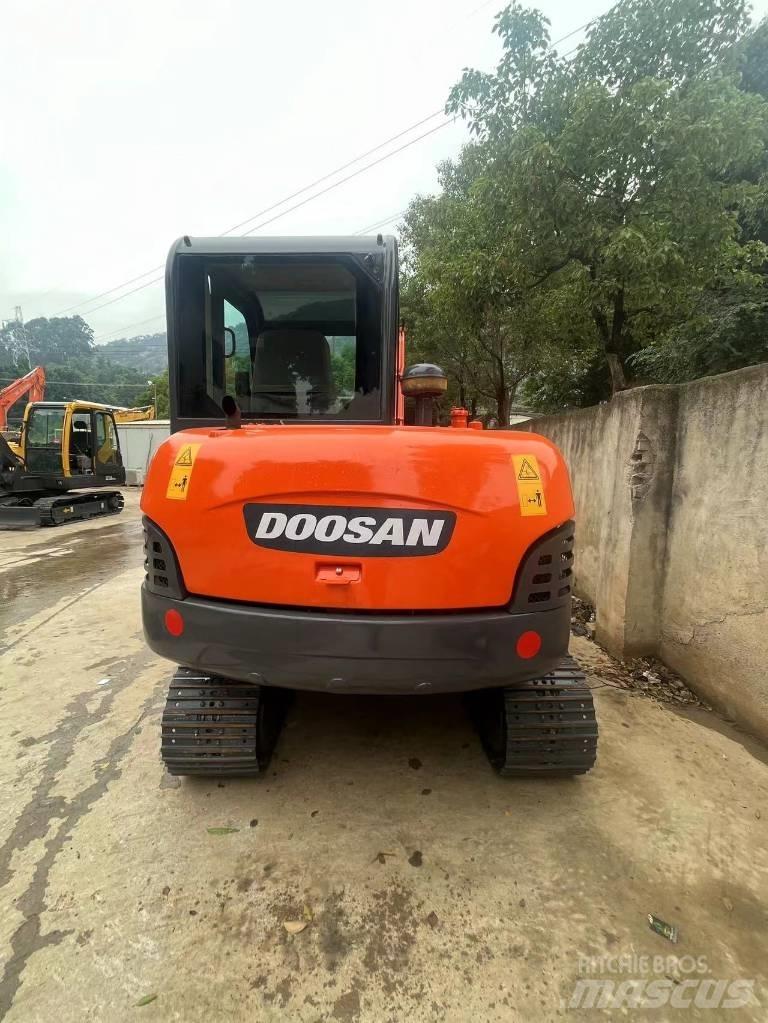Doosan DH 60-7 Minibagger < 7t
