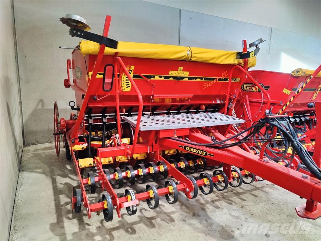 Väderstad Rapid Drillmaschinenkombination