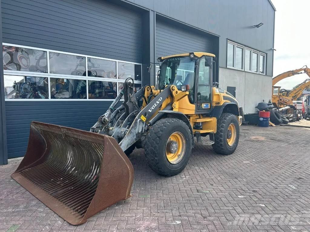 Volvo L45G Radlader