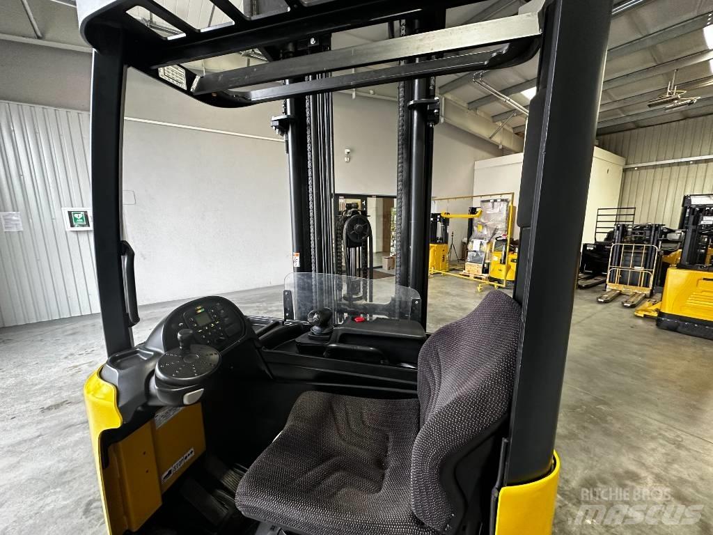Yale MR16 Schubmaststapler
